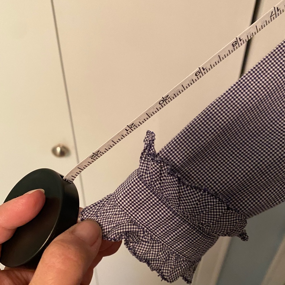 J CREW RUFFLE BLOUSE - Picture 10 of 10